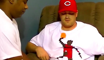 Mature black man takes big raw dick from amateur stud