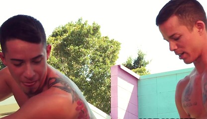 Hothouse - Oiled Up Jocks Fuck At The Pool