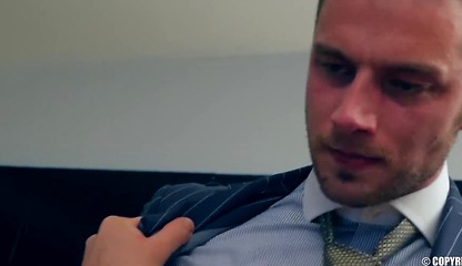 Dani Robles is Back, and this Week He's Squeezing his Tight Anus around Dam
